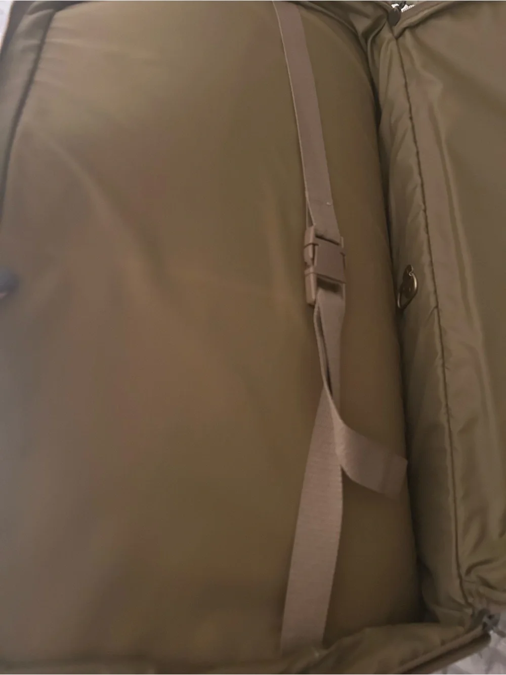 Hartmann men travel